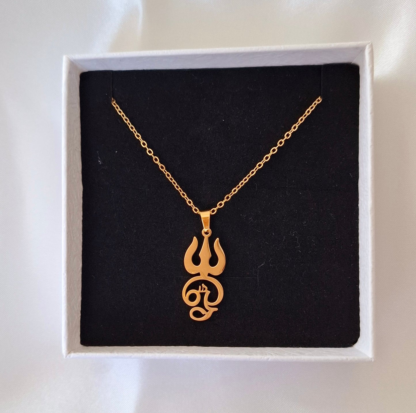 Tamil Om Trishul Pendant Necklace (Gold Plated)