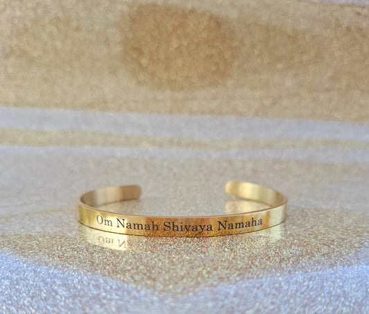 Lord Shiva Bracelet (Radiant Golden finish)