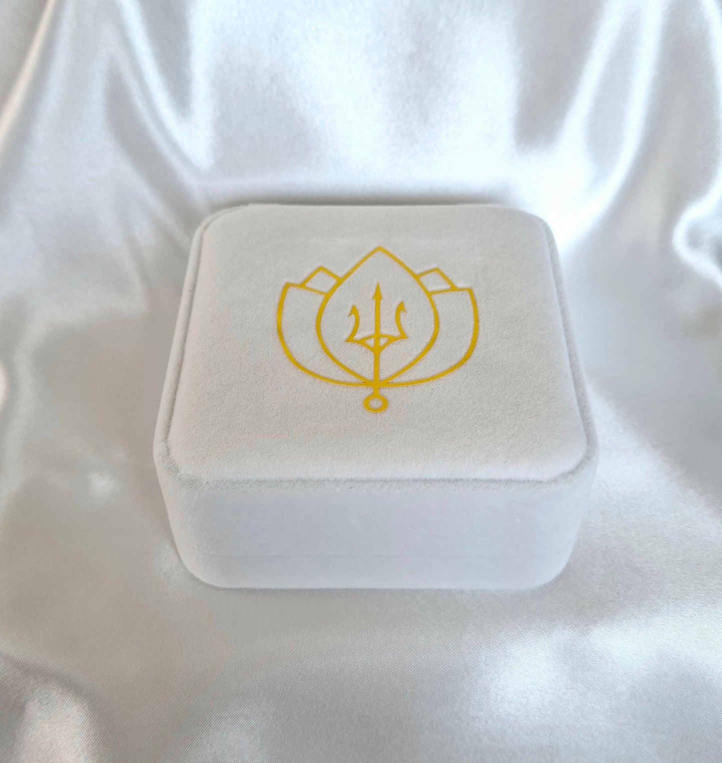 Add a Luxury Jewellery Box