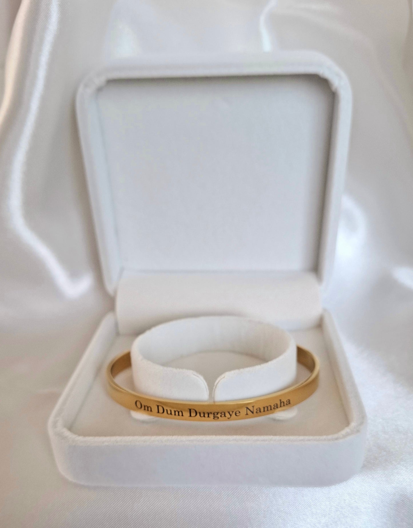 Add a Luxury Jewellery Box